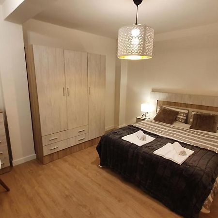 Auditorio Vicele - 2 Hab Y Sofa-Cama - Wifi - Vut-3692-As Oviedo Luaran gambar