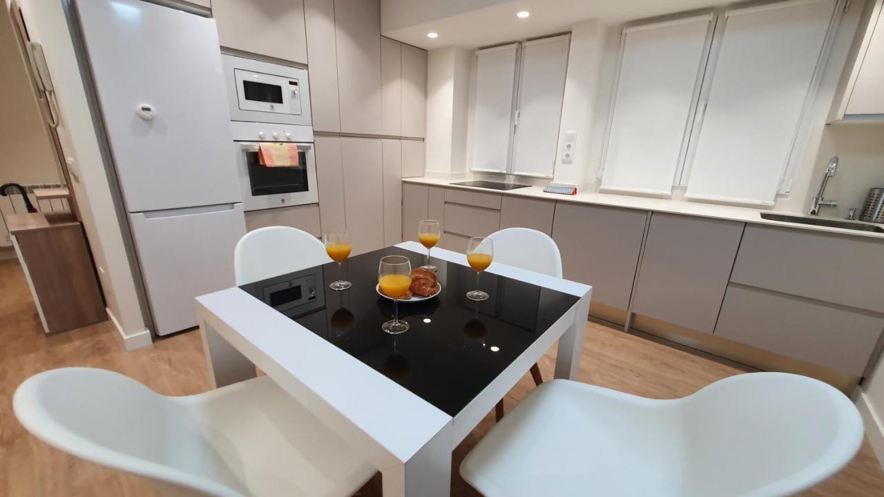 Auditorio Vicele - 2 Hab Y Sofa-Cama - Wifi - Vut-3692-As Oviedo Luaran gambar