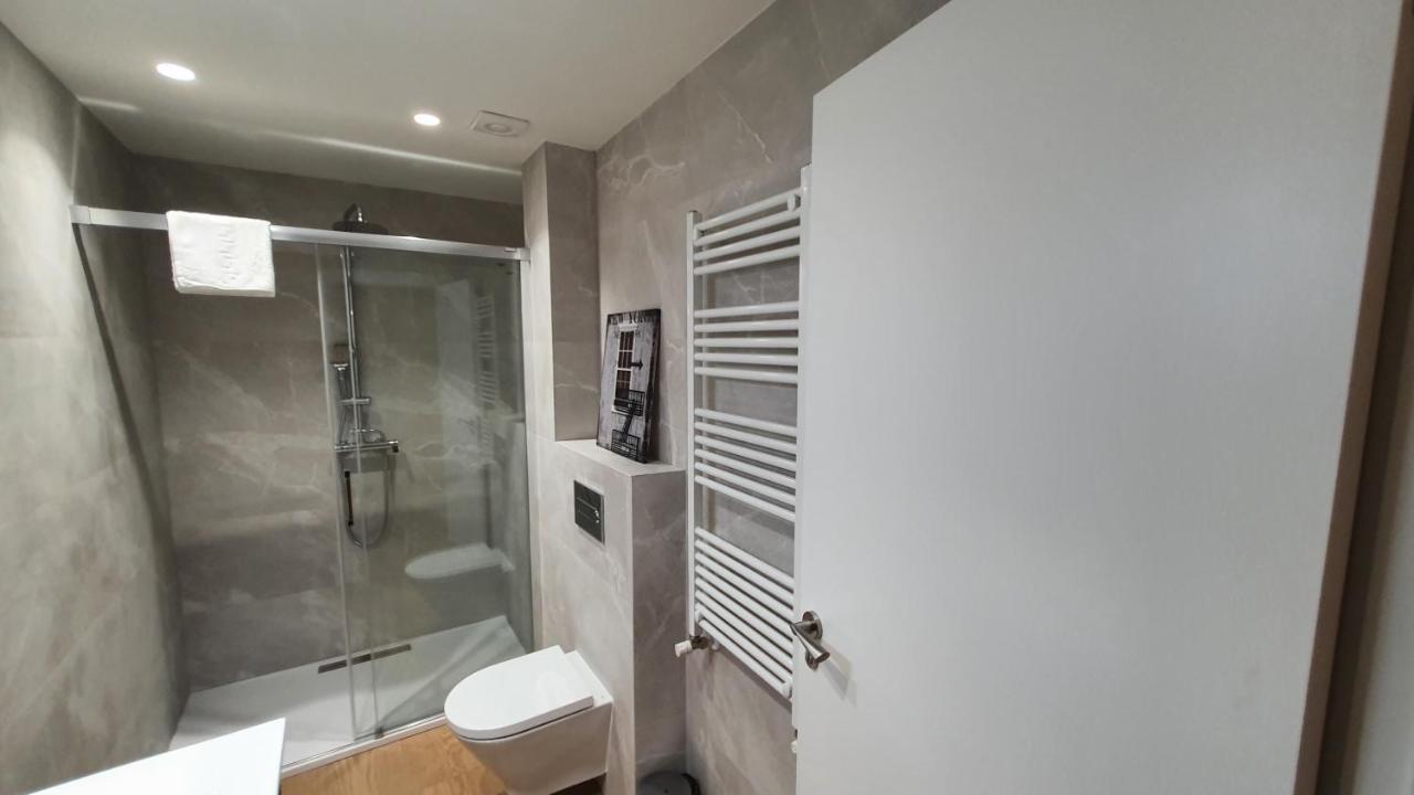 Auditorio Vicele - 2 Hab Y Sofa-Cama - Wifi - Vut-3692-As Oviedo Luaran gambar