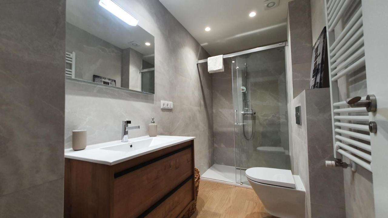 Auditorio Vicele - 2 Hab Y Sofa-Cama - Wifi - Vut-3692-As Oviedo Luaran gambar