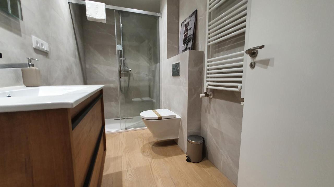 Auditorio Vicele - 2 Hab Y Sofa-Cama - Wifi - Vut-3692-As Oviedo Luaran gambar