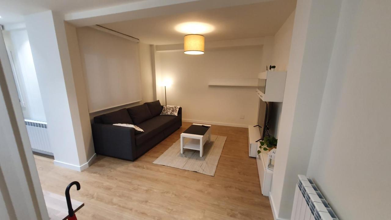Auditorio Vicele - 2 Hab Y Sofa-Cama - Wifi - Vut-3692-As Oviedo Luaran gambar